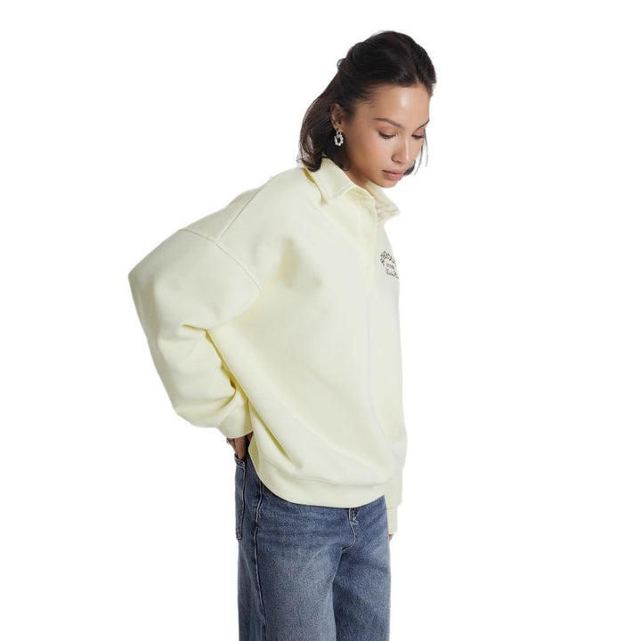 Kvinders afslappede polo sweater med en afslappet pasform og kontrastdetaljer Stilla