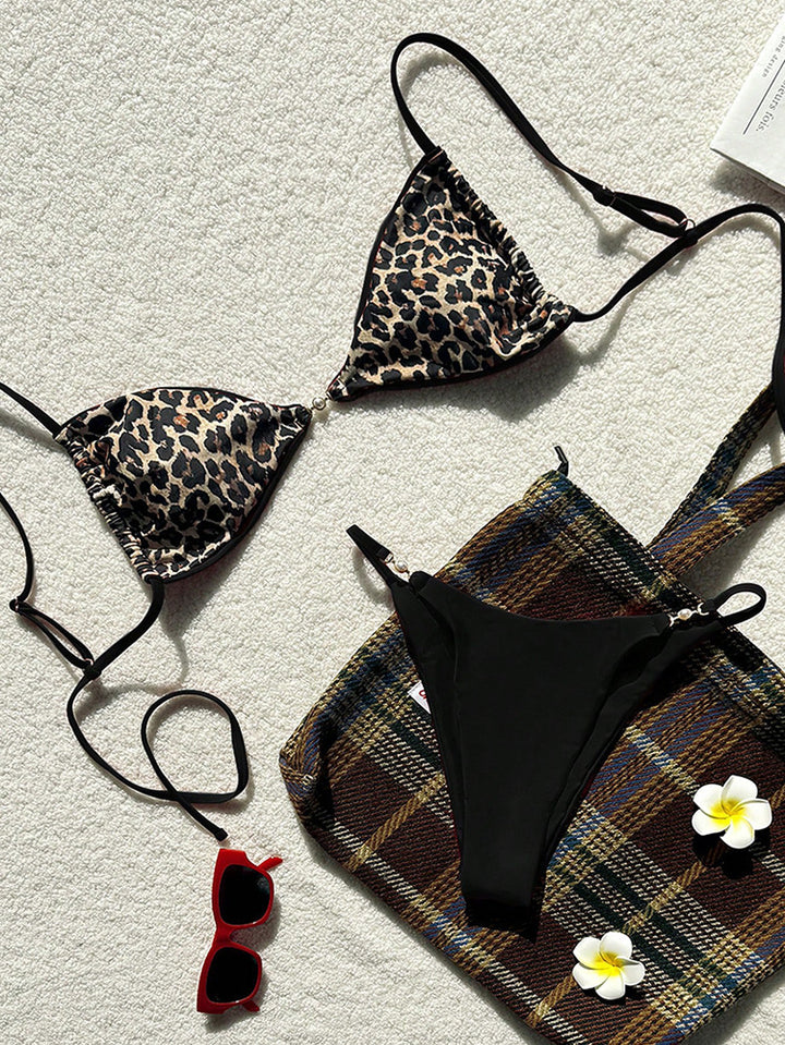 Dame Triangel-Bikini med dyreagtigt design og fashionabel glans Skovae