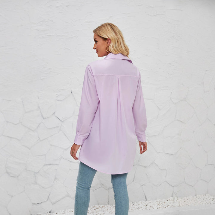 Dame skjorte bluse med elegant oversized snit og klassiske detaljer med knapper Skovae