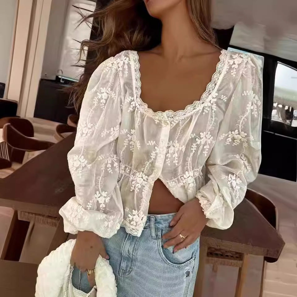 Dame romantisk bluse med blomstret design Stilla