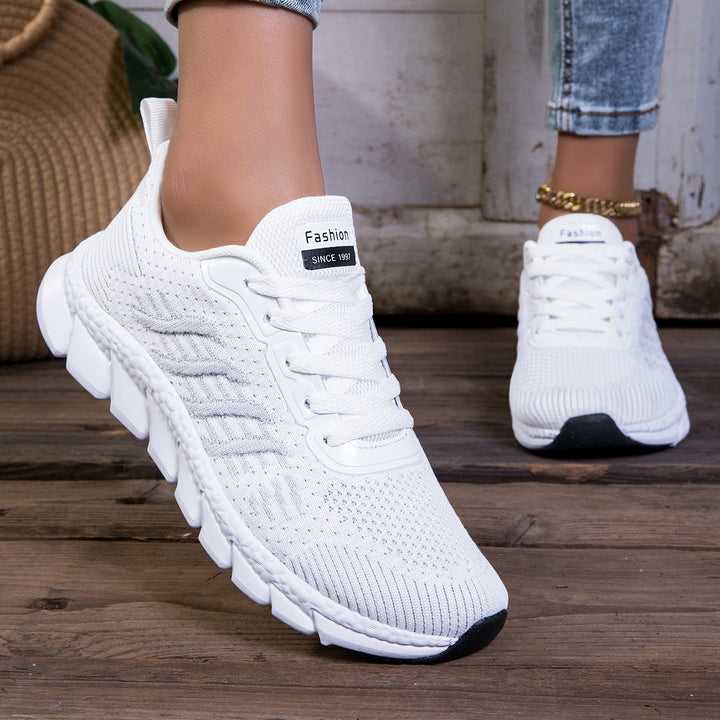 Dame nan strikket slip-on sneaker med elastisk skaft, dekorativ snøring og segmenteret dæmpningssål Skovae