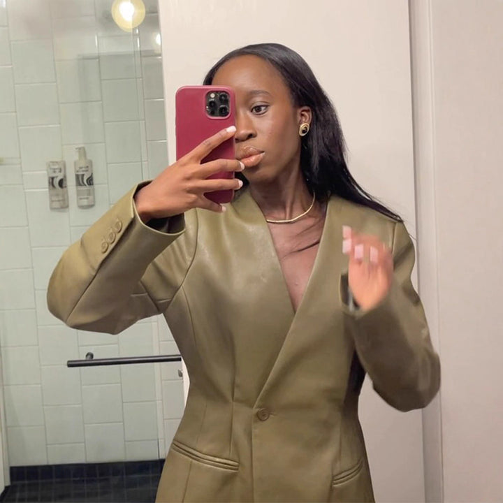 Dame elegant kunstlæder blazer med tætsiddende snit Stilla