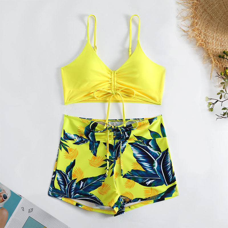 Dame Bikini-sæt med raffineret rynkelement og casual shorts Stilla