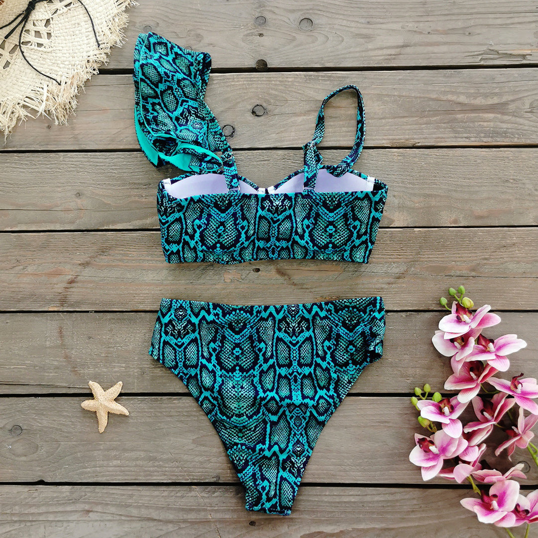 Dame Bikini-sæt med asymmetrisk overdel og blomstrede ruffle-detaljer Stilla