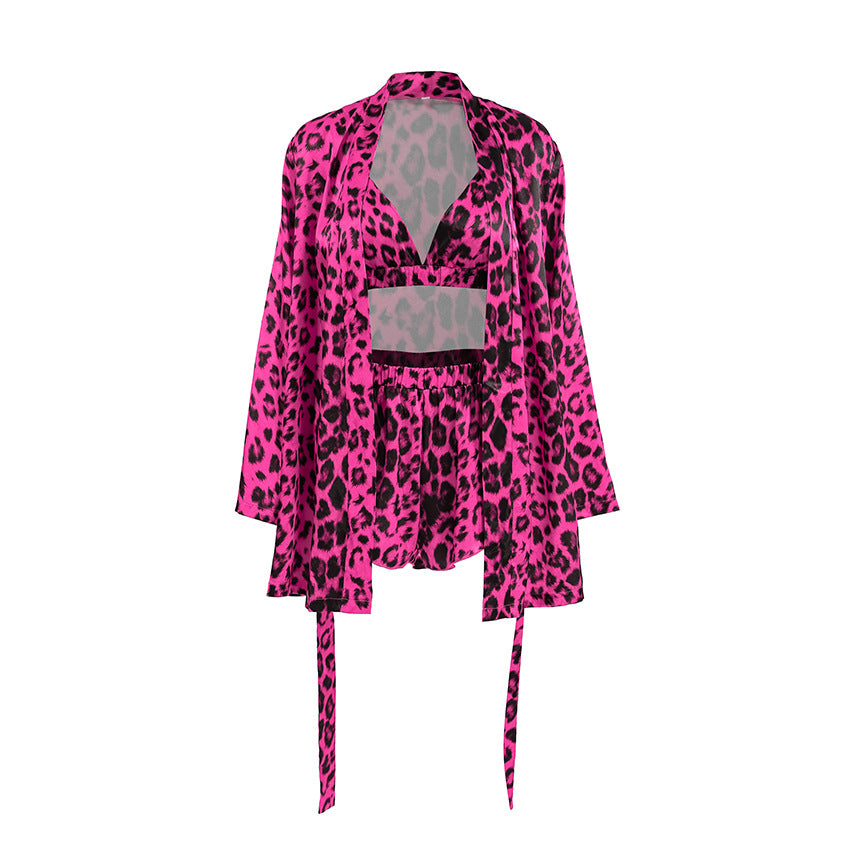 Dame Satin-Kimono- morgenkåbe med moderne leopardmønster og taljebælte Stilla