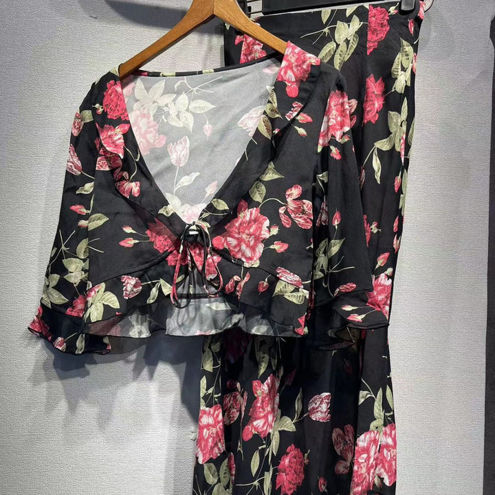 Dame sommerkjole med floralt design og blødt stof Stilla