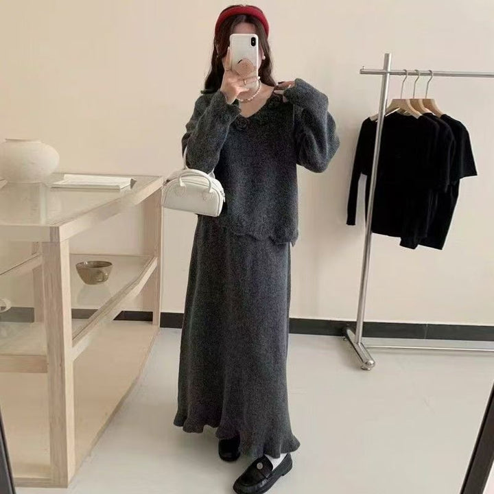 Dames elegant strikket kjole med unikke blomst applikationer Stilla