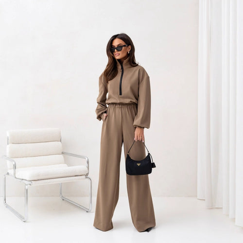 Dame sporty jumpsuit med høj krave og moderne lynlås Skovae