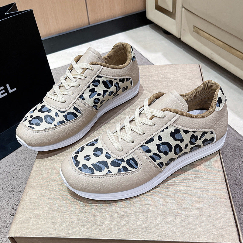 Dame sneakers i moderne leopardprint-design med skridsikker sål og åndbart overmateriale Stilla