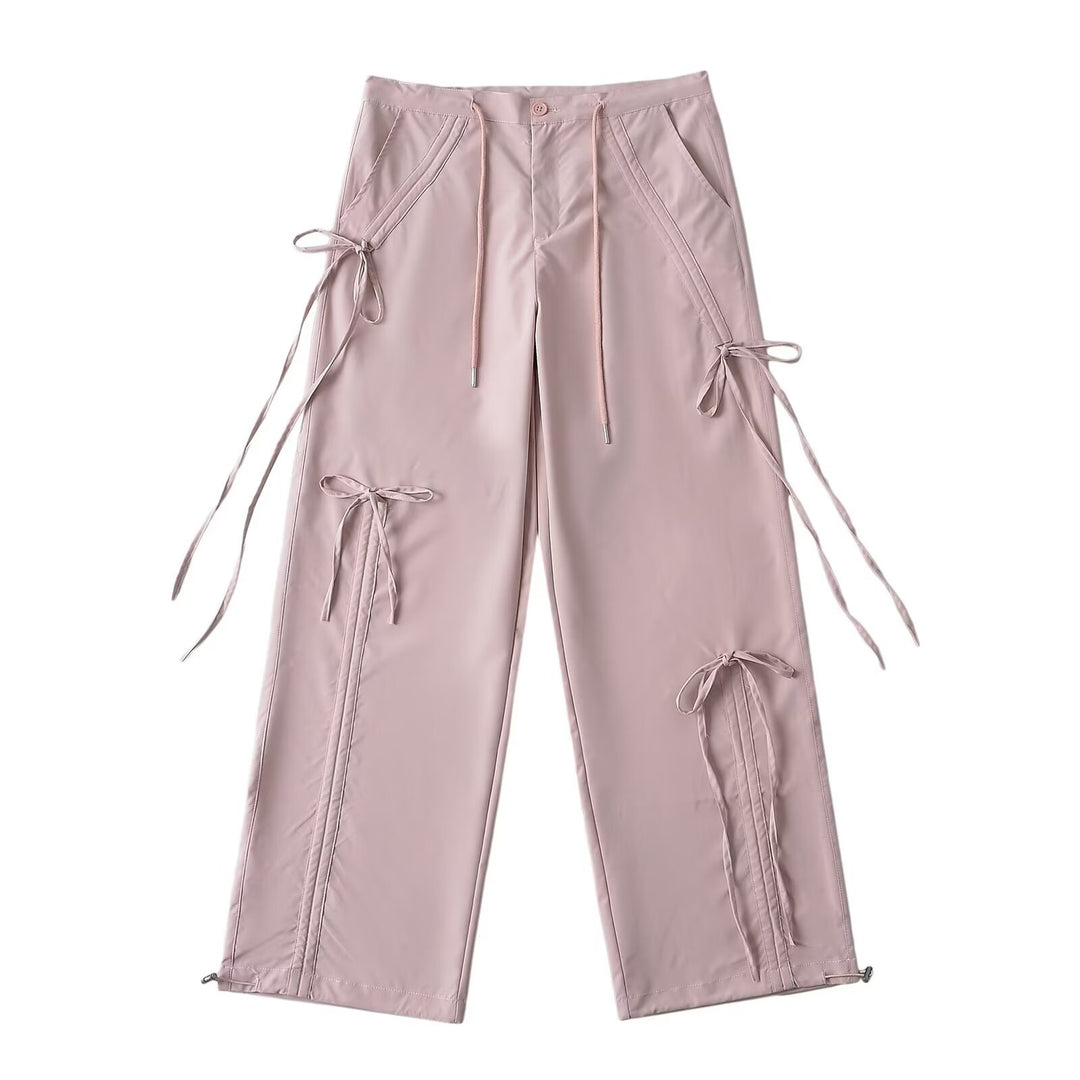 Dame moderigtig High-Waist Cargo-bukser med justerbar snørrelukning og praktiske sidelommer Stilla
