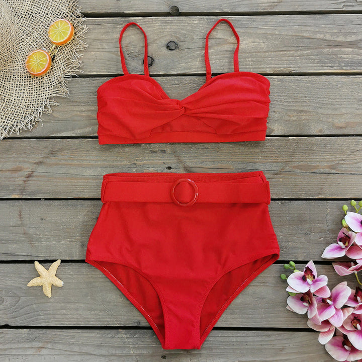 Dame bikini-set med elegant højt skåret buks og dekorativ knude-top Stilla