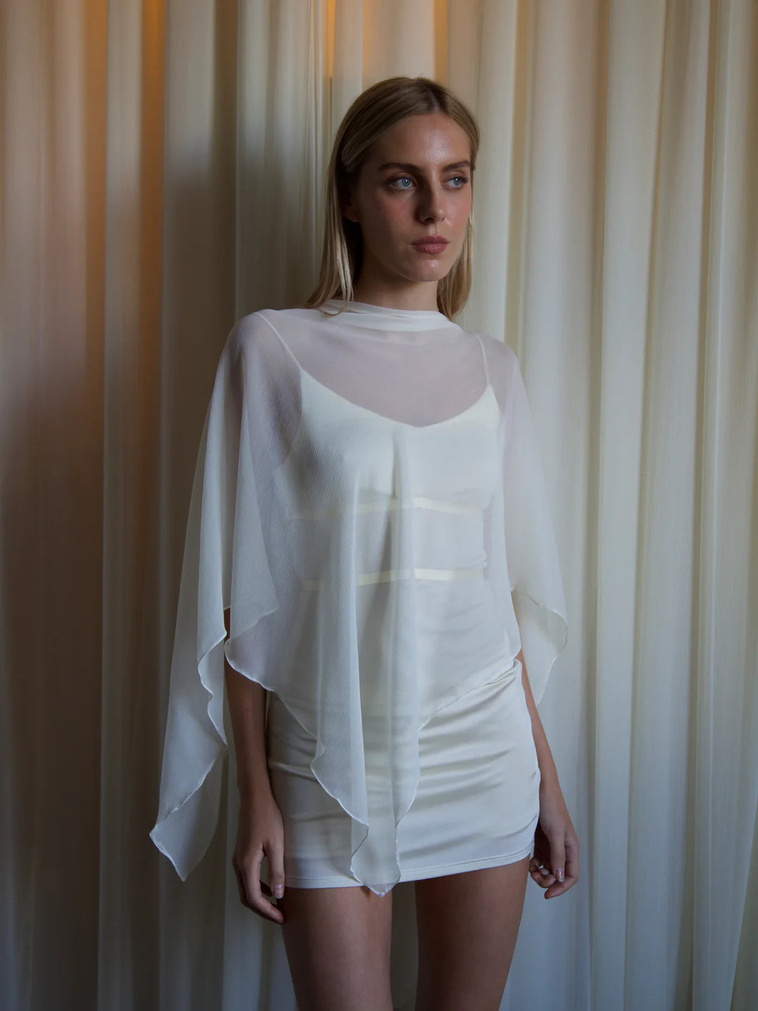 Dame stilfuld gennemsigtig poncho-bluse Stilla