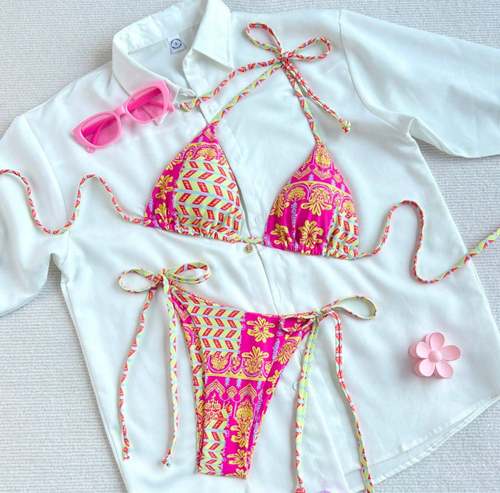 Dame Triangel-Bikini med moderne snøring og farverigt design Skovae