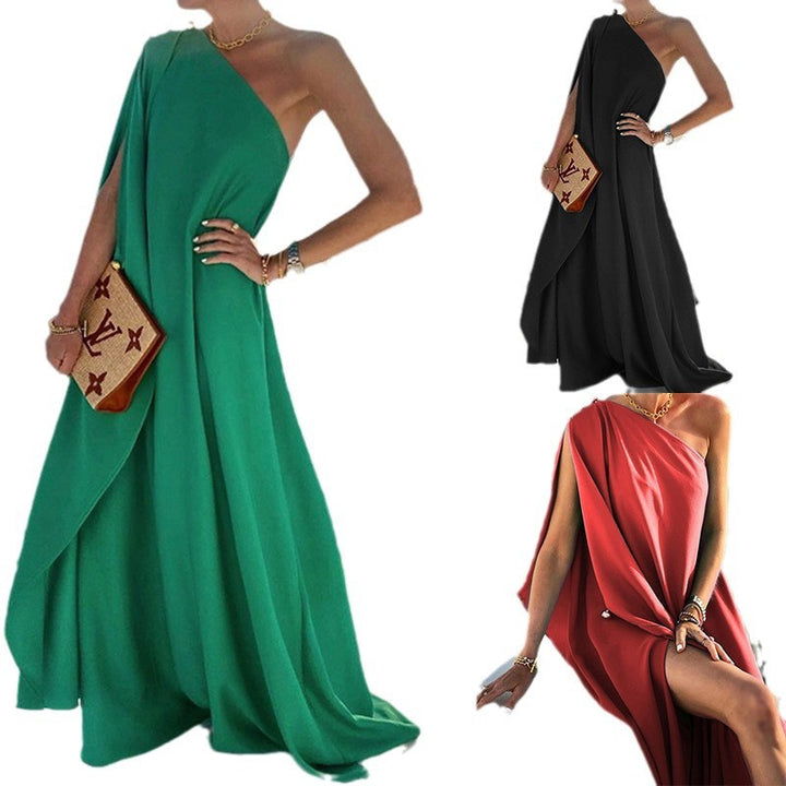 Dame elegant omslagkjole med asymmetrisk snit og flydende stof Stilla