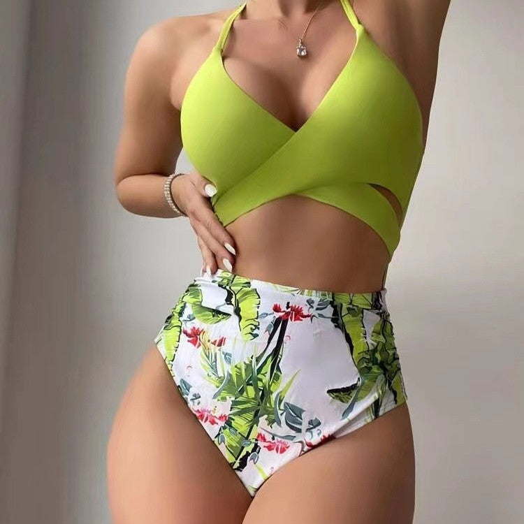 Damer Højt skåret bikini-sæt med kreativ indpaknings-top og blomsterbukse-design Stilla