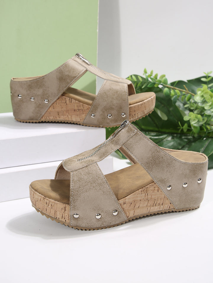 Dame Wedge-Pantoletten med stilfuld lynlås og elegant korksål Stilla