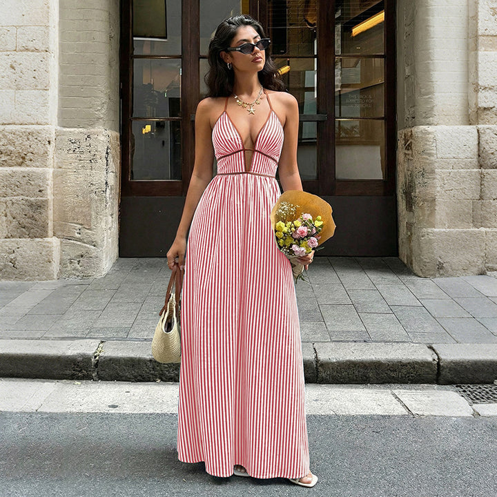 Damen Maxi-Kleid mit tiefem V-Ausschnitt und raffiniertem Streifenmuster Skovae