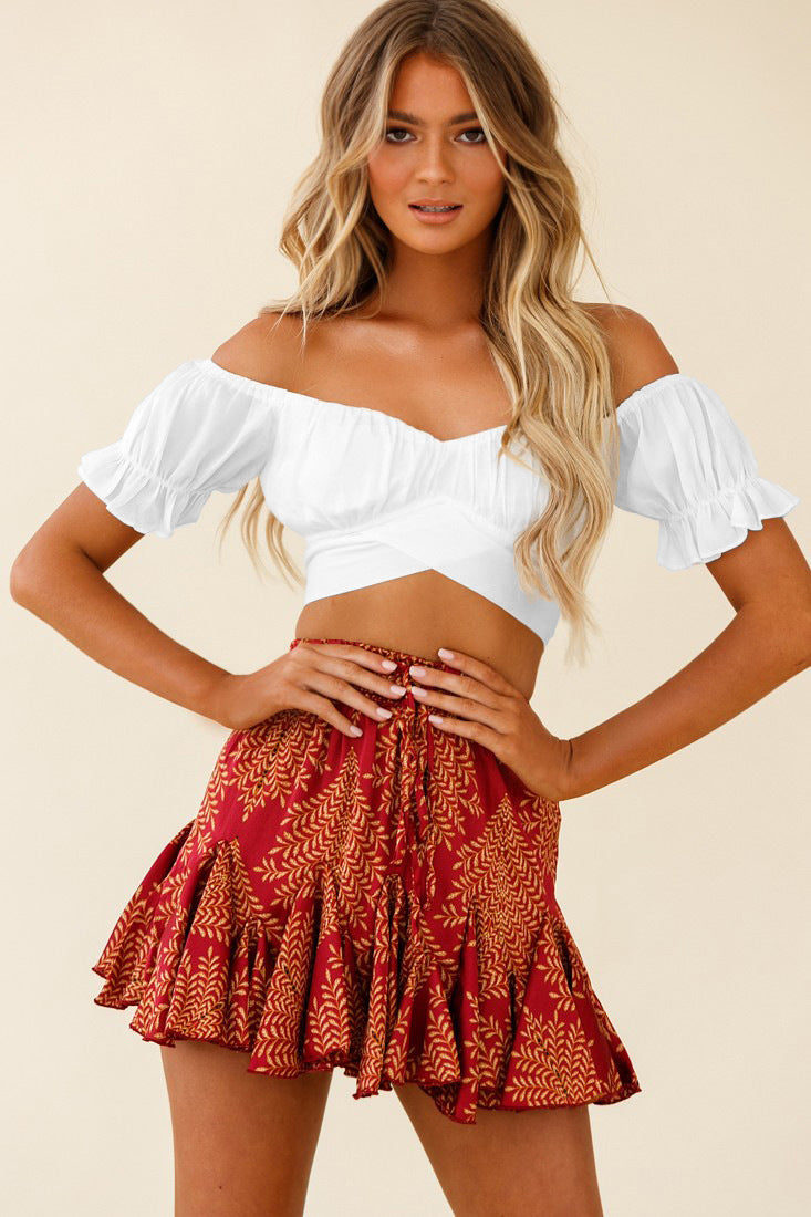 Dame Crop-Top med voluminøse puffærmer og elegant hjerteudskæring Stilla