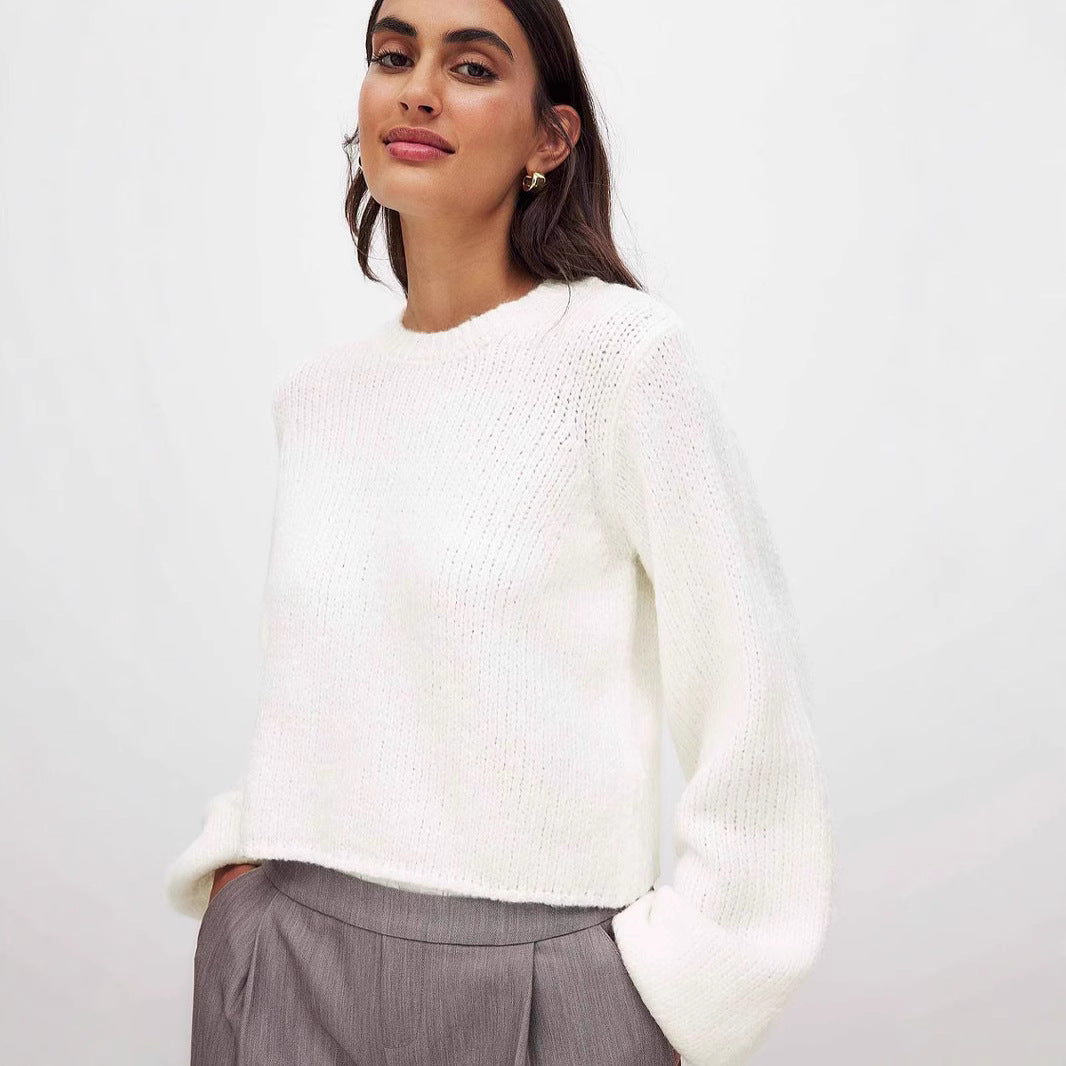 Kvinders afslappede strikket sweater med elegant rygudskæring og knude Stilla