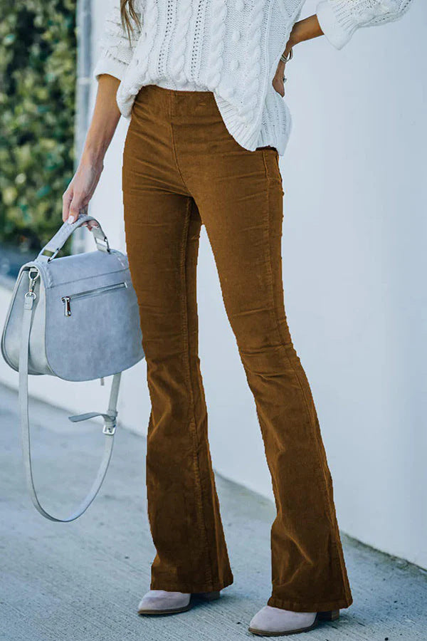 Dame flared jeans i elegant 70'er stil Skovae