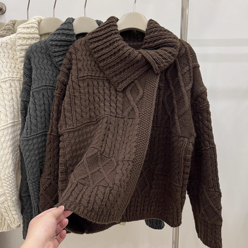 Kvinders chunky strikket cardigan med opretstående krave og unikke kabelmønstre Stilla