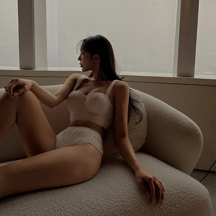 Dame bikini-sæt med elegant flæsedesign og højtaljeret bukser Skovae