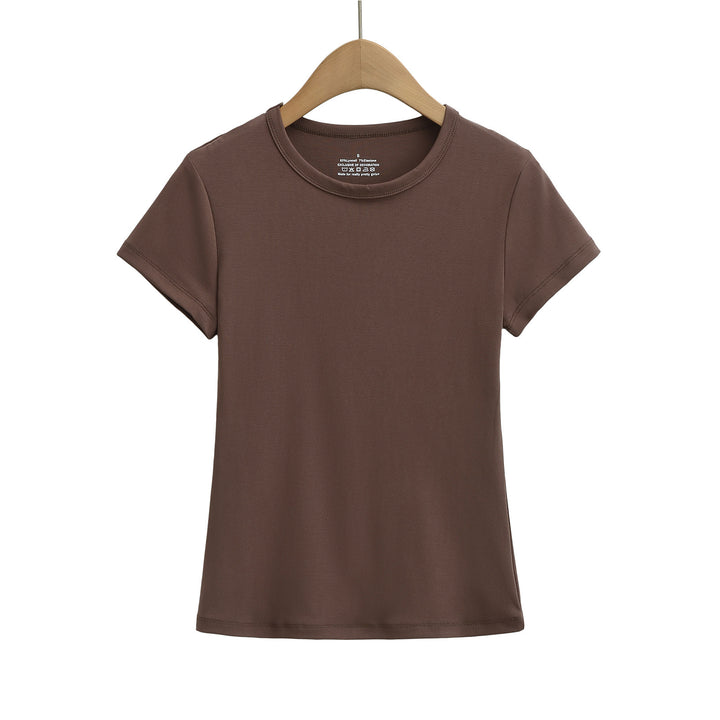 Dame Basic T-shirt med rund udskæring og tætsiddende pasform Stilla