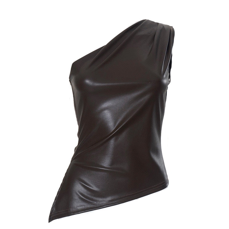 Damer elegant asymmetrisk top i kunstlæder Skovae