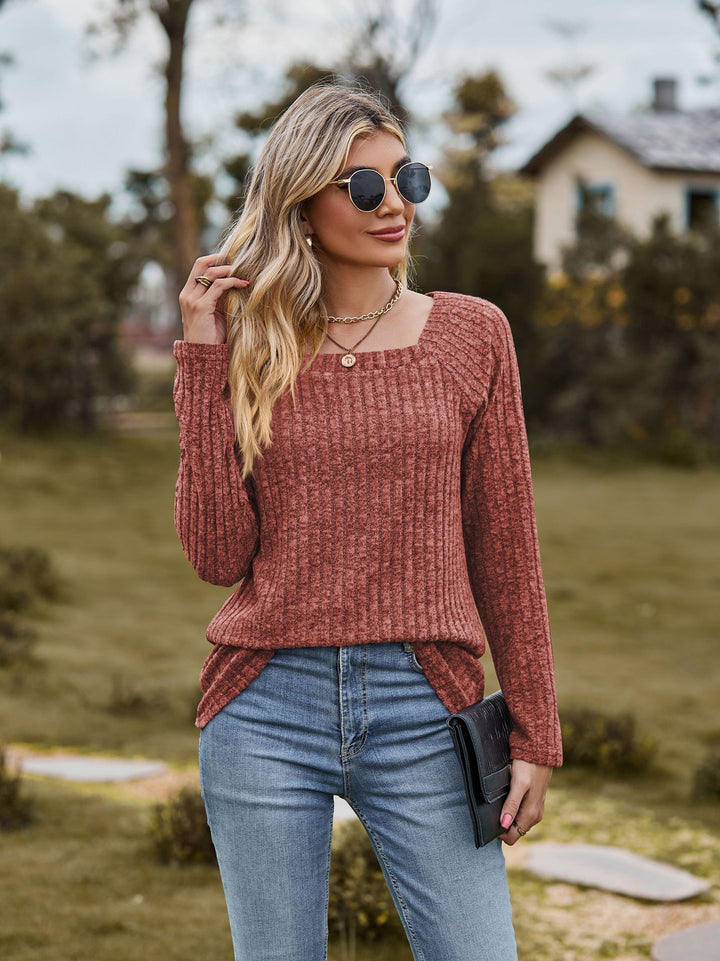 Dame sweater med kvadratisk udskæring og struktureret ribdesign Stilla
