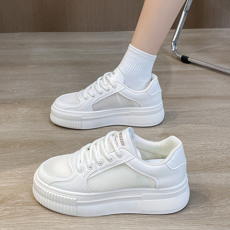 Dame Sporty Plateau-Sneakers med åndbar mesh-overflade og stabil sål Stilla