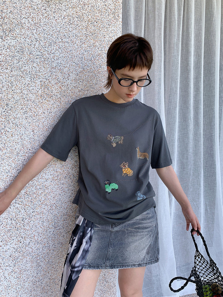 Dame T-shirt med unikke dyrebroderier og løs pasform Stilla