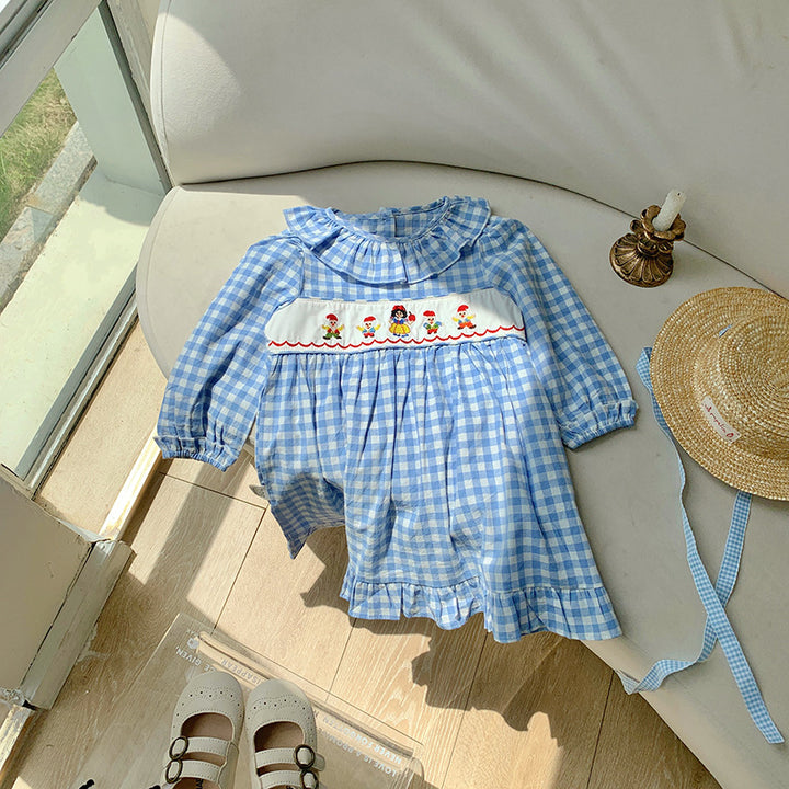 Pige Gingham-rutete kjole med fantasifuld karaktérbroderi Stilla