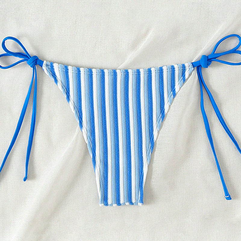 Dame badeshorts med justerbare stropper og stribet design Skovae