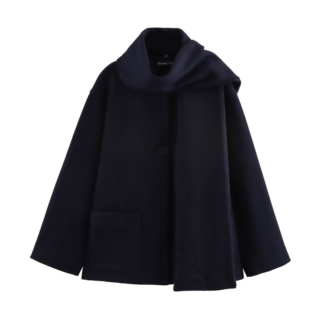 Dame skulderfri uld-overlay med elegante knapdetaljer Stilla