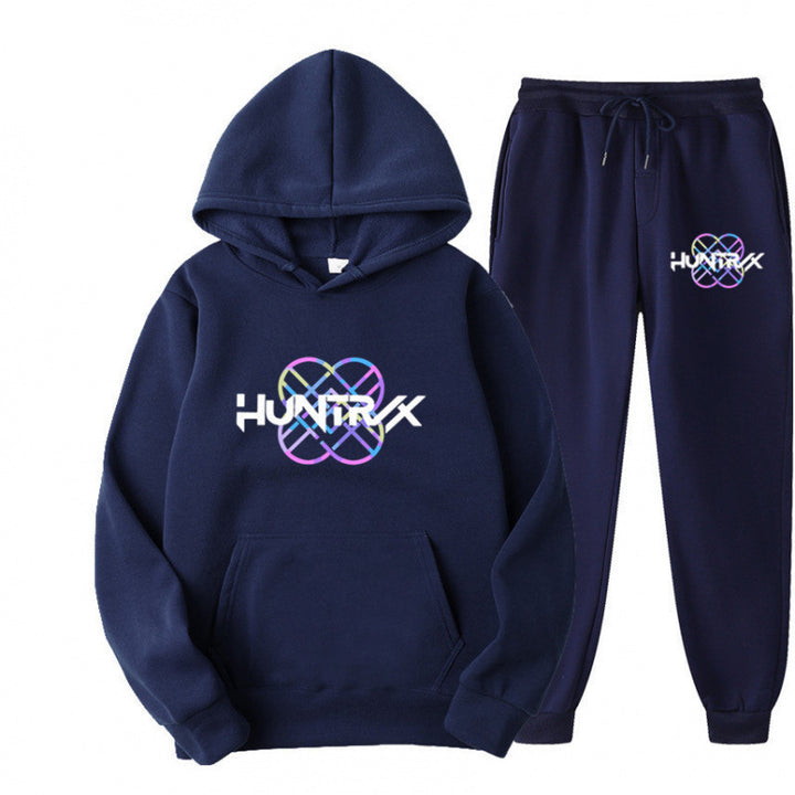 Dame tracksuit med moderne grafisk design og casual fit Skovae
