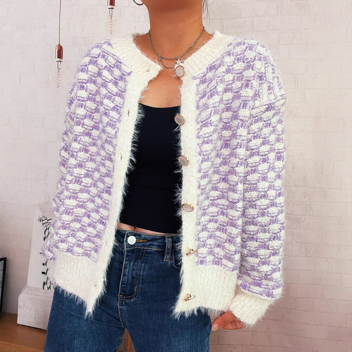 Kvindernes fluffy cardigan med fashionable knapdetalje struktur og afslappet pasform Stilla