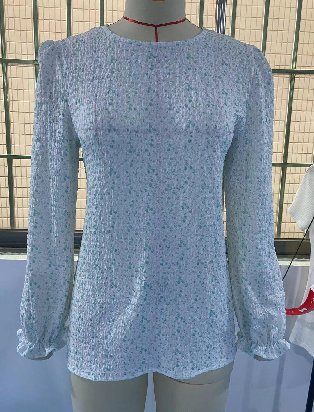 Damer Bluse med floral mønster og luftige ærmer Stilla