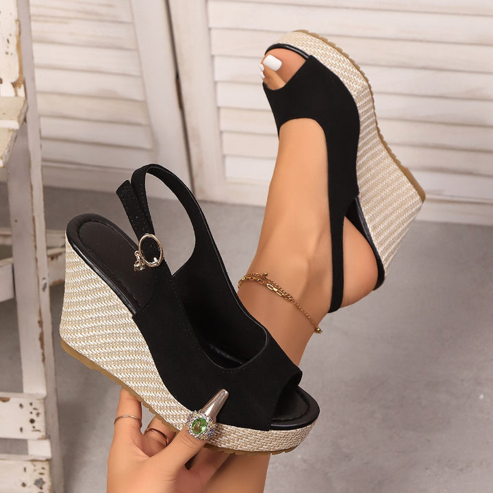 Dame Wedge-sandaler med elegant snit og skridsikker sål Stilla