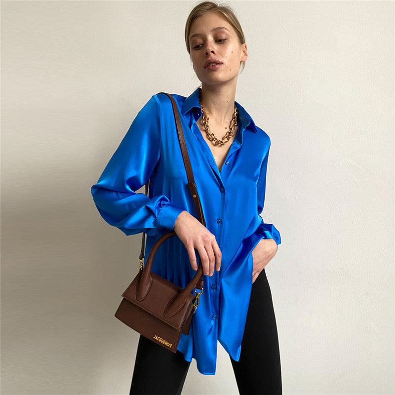Dame Elegant Silke Bluse med Knappet Placket Stilla