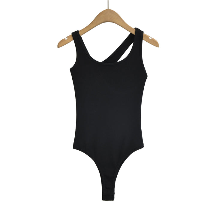 Dame Sporty bodysuit med asymmetrisk strop-design og høj kvalitets strækmateriale Stilla
