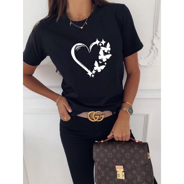 Dame T-shirt med kunstnerisk sommerfugl- og hjertemotiv Stilla