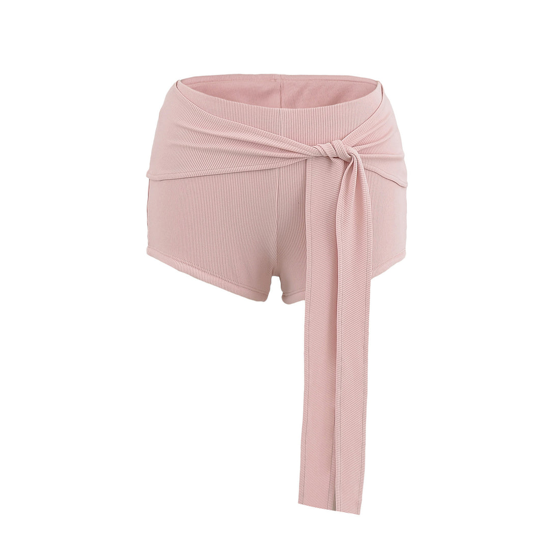 Dame wrap shorts med elegante bindebåndsdetaljer og figursyet snit Stilla