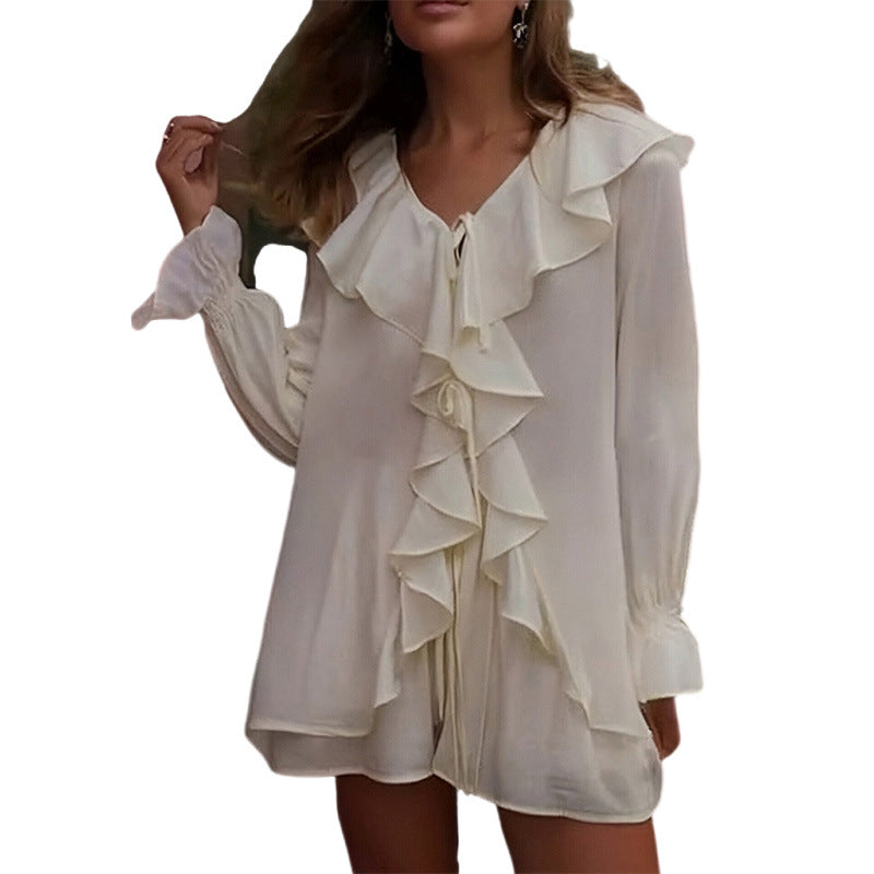 Kvindernes elegante bluse top med flæsedetaljer og bindebånd Stilla