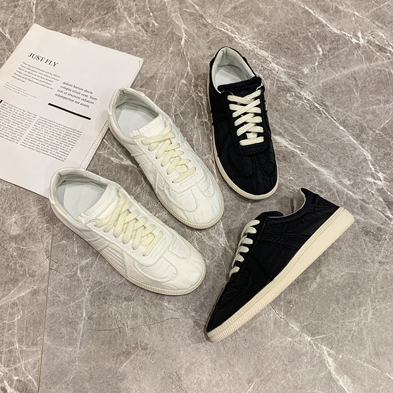 Dame Sneakers i moderne design med åndbar og letvægts polstring Stilla