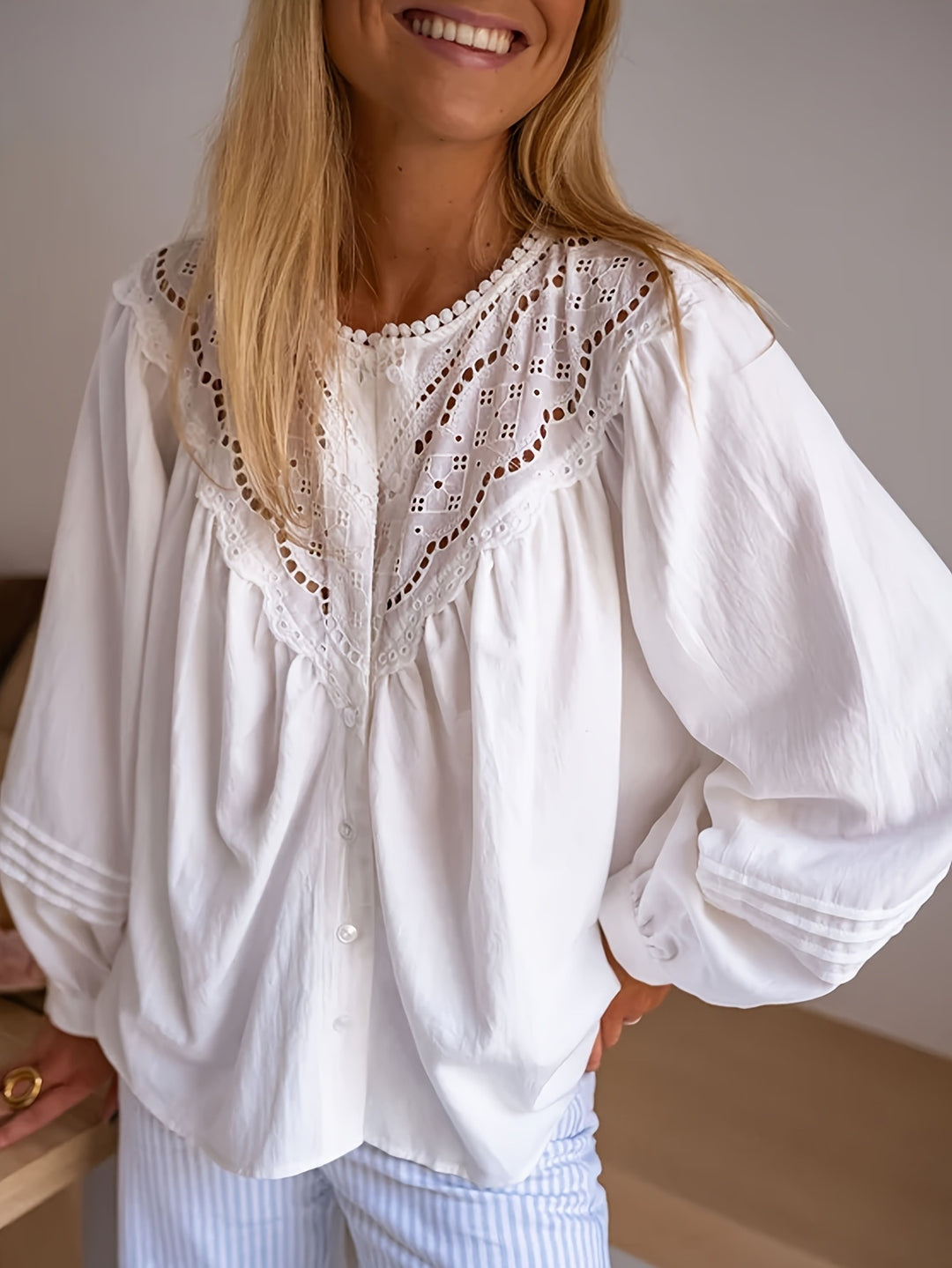 Femme Spids Detalje Puffærmet Bluse Stilla