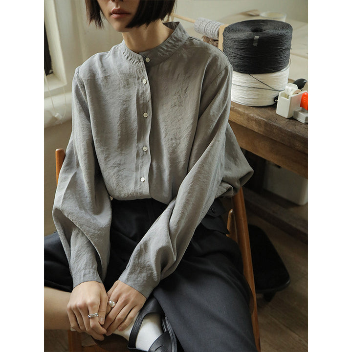 Damer casual bluse med stilig ståkrave og innovativ stofstruktur Stilla
