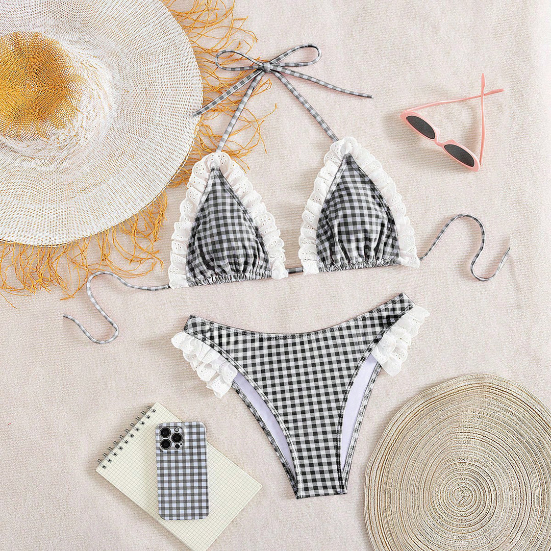 Dame Triangel-Bikini med flæsedetaljer og ternet design Skovae