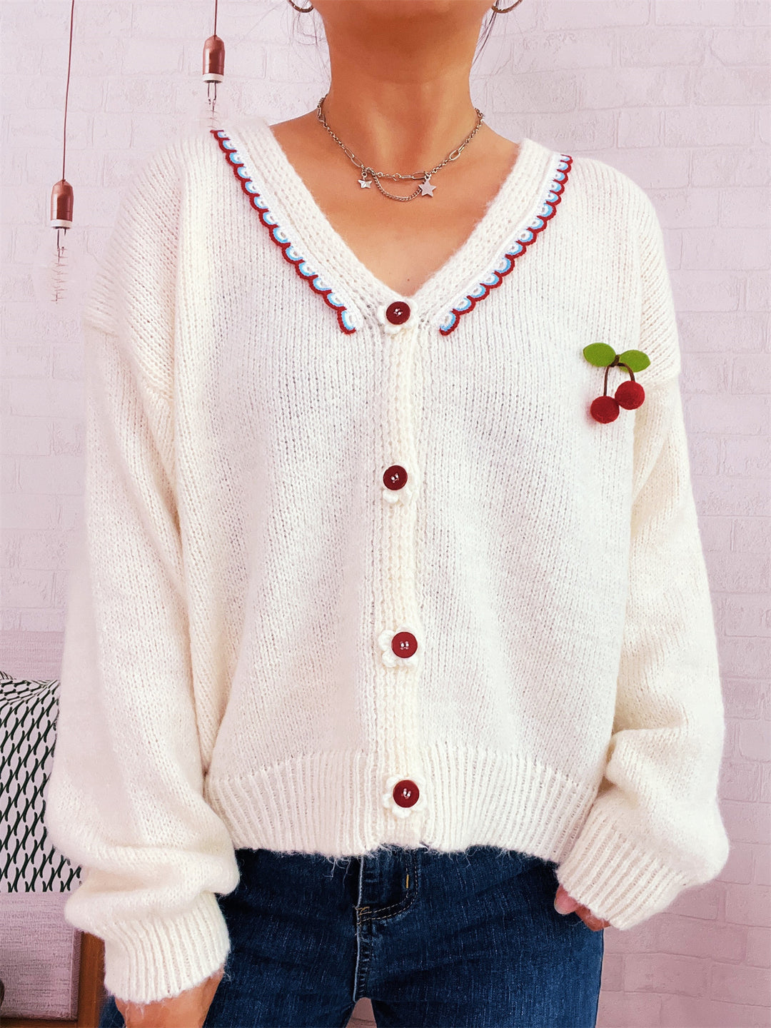 Kvinders hyggelige cardigan med legende blomstermønster og knapdetaljer Stilla