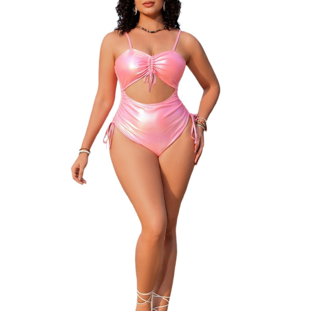 Dame One-Piece Badedragt med spændende Cut-Out og Rüschen Skovae