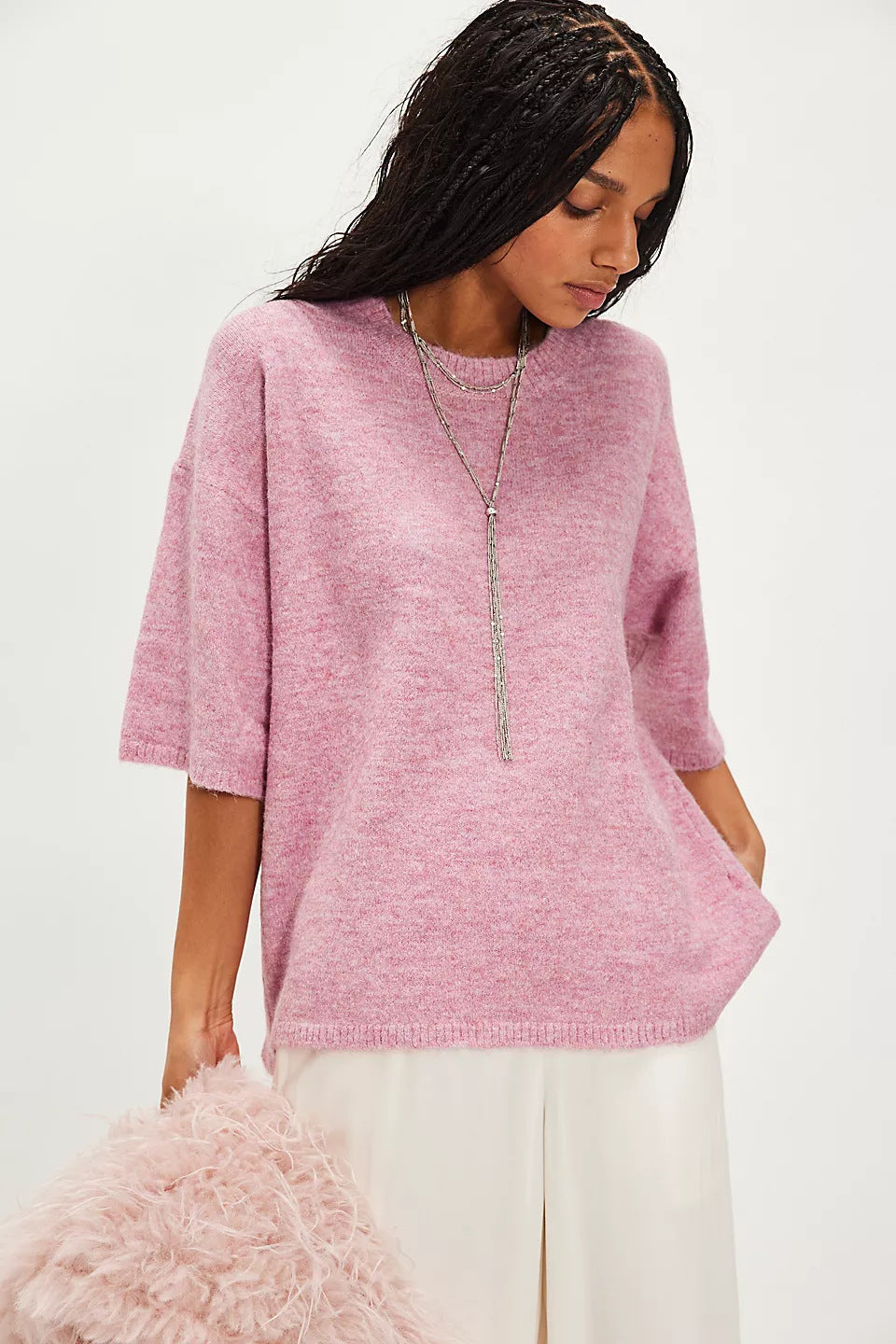Kvindernes Oversized Sweater med Elegante Mesh Ærmer og Delikat Broderi Mønster Skovae